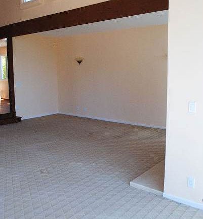 1566 Bel Air Rd 034