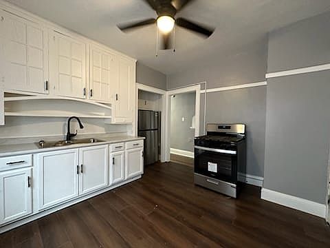 1st image of 890 Whittier Ave #2