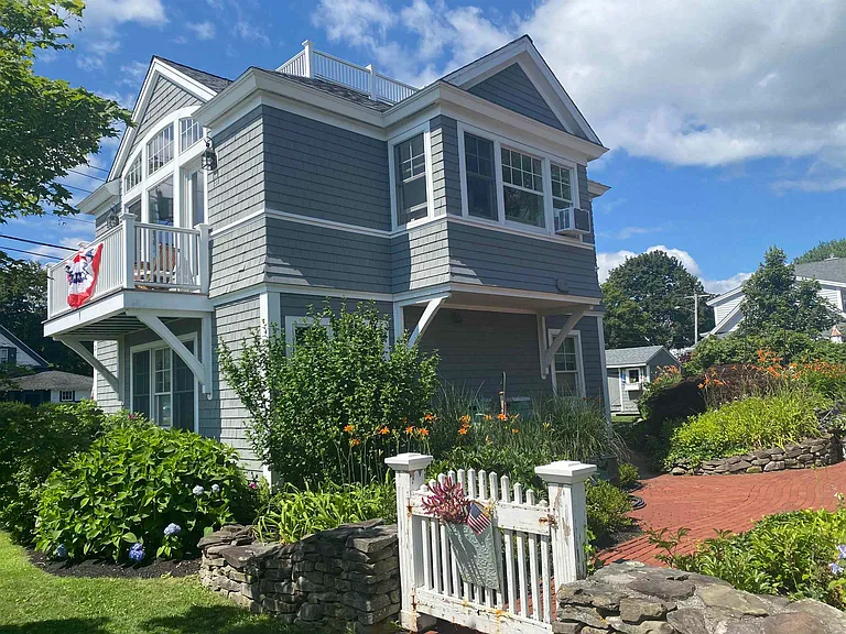 2167 Ocean Blvd — Photo 1