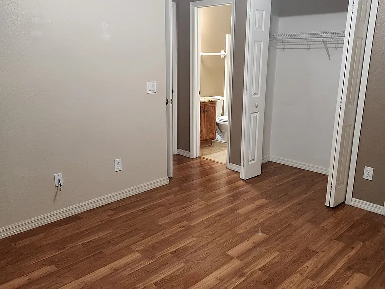 638 Madina Cir — Photo 6