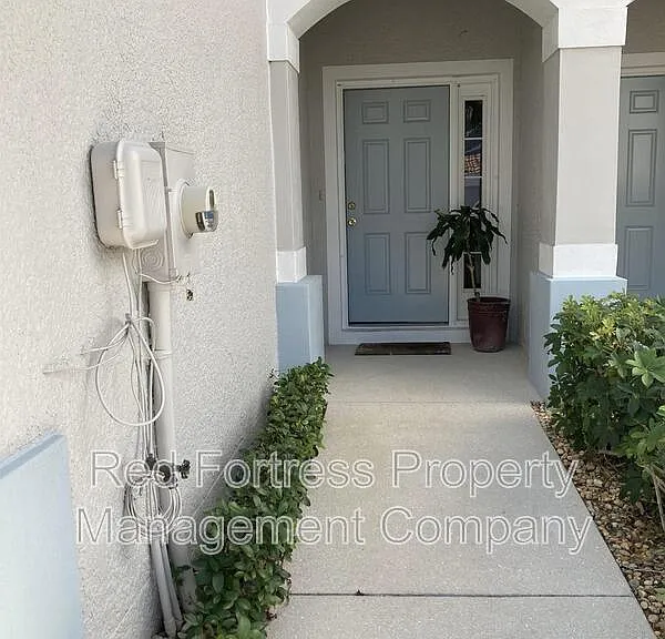 8271 Village Edge Cir #3 — Photo 2