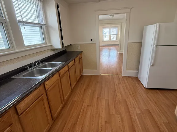 109 Main St #2, Stroudsburg, PA 18360