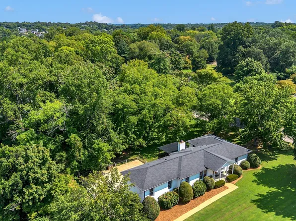 608 Hill Rd, Brentwood, TN 37027