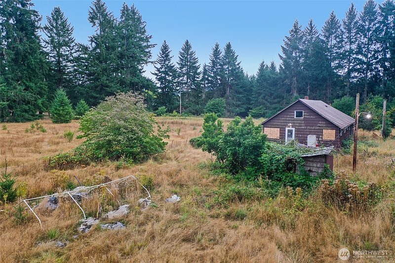 2nd image of 10108 138th Avenue SE