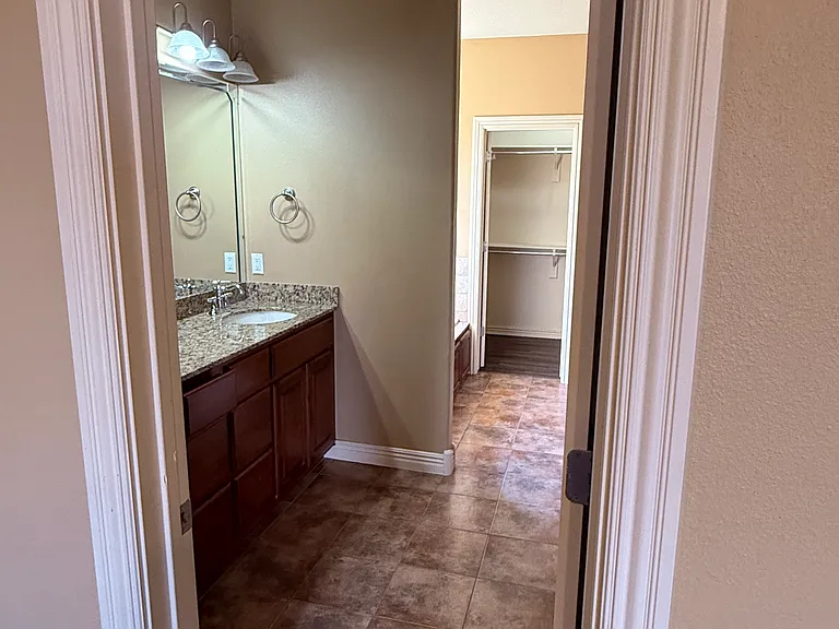 2601 SW Azalea Ave — Photo 31