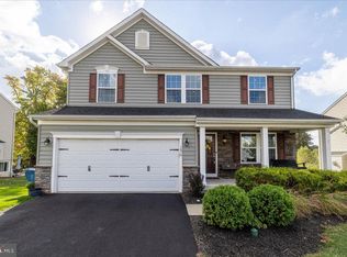 1879 Alamingo Dr, Quakertown, PA 18951