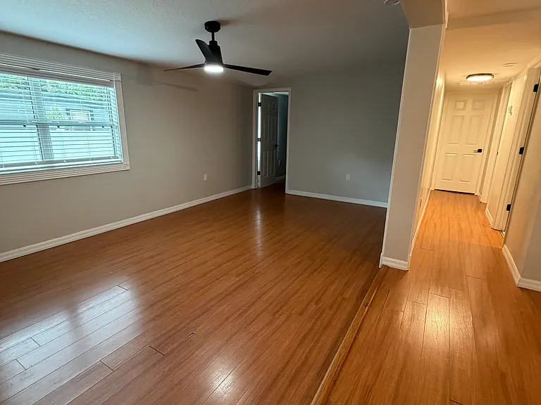 501 Orange Grove Ave S — Photo 6