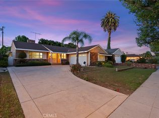 15927 Tupper St, North Hills, CA 91343