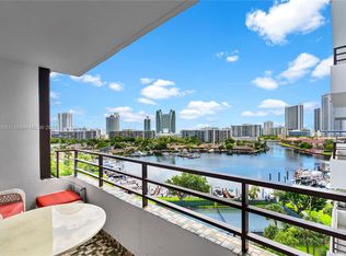 500 Three Islands Blvd APT 517, Hallandale, FL 33009