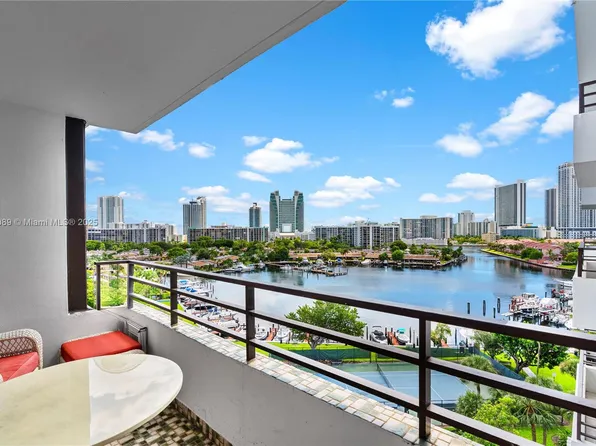 500 Three Islands Blvd APT 517, Hallandale, FL 33009