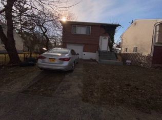 1026 Saranac Rd, West Hempstead, NY 11552