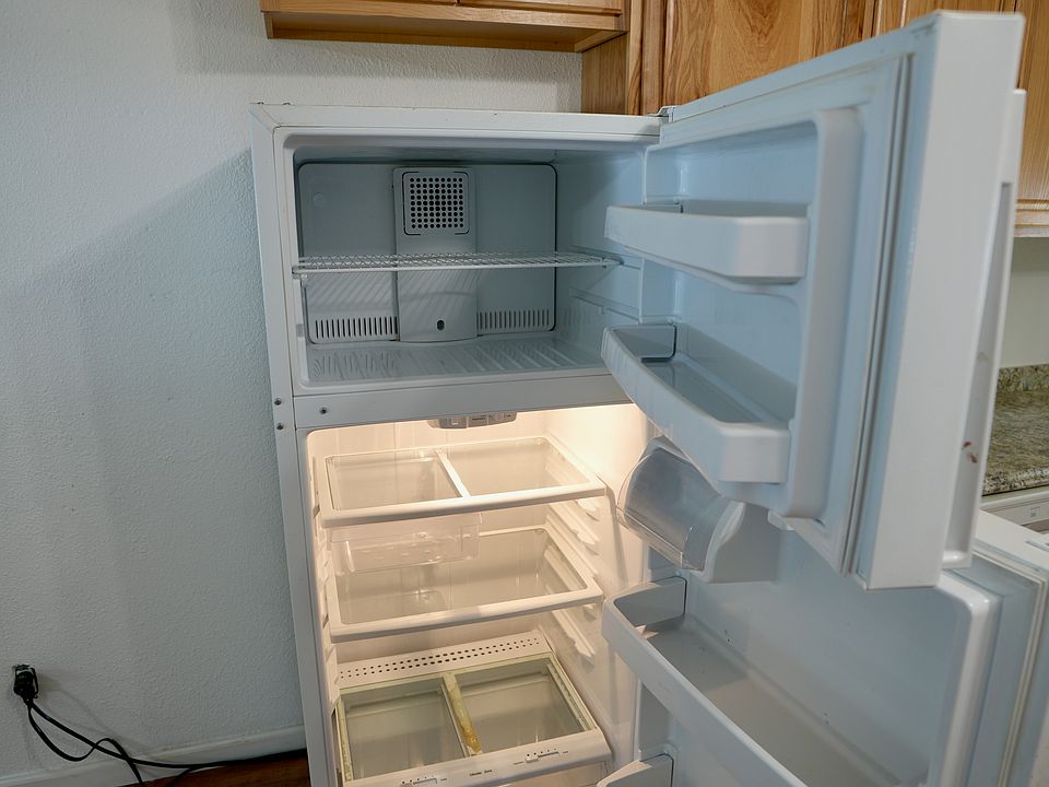 Clean Fridge