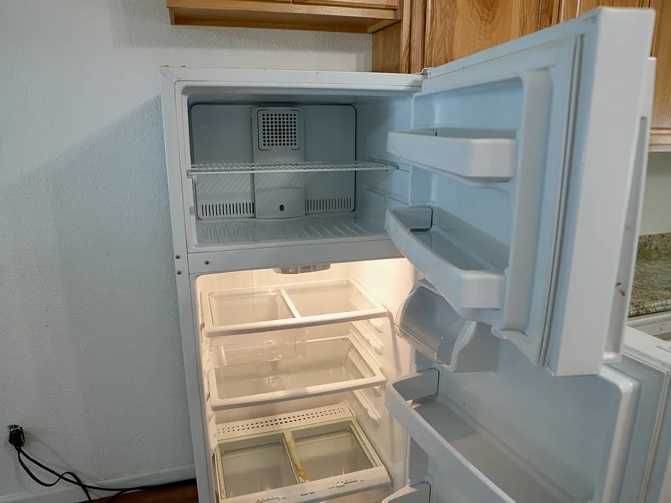 Clean Fridge
