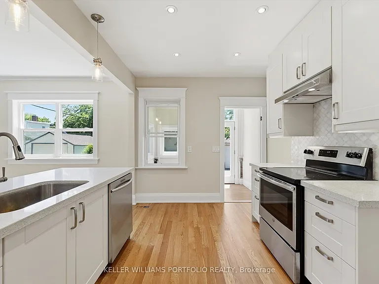 289 Wolverleigh Blvd — Photo 16