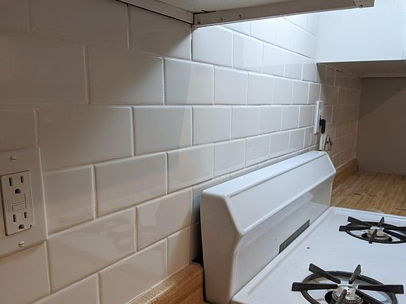 4th image of 3607 1st Ave S #1