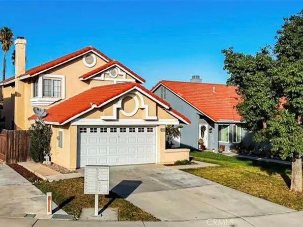 14932 Dandelion Ct, Fontana, CA 92336