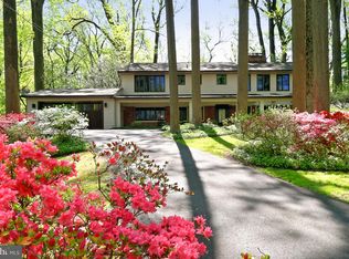 3723 Woodland Cir, Falls Church, VA 22041