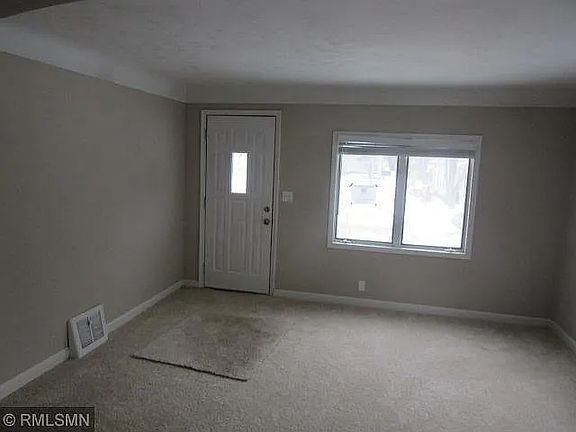 2nd image of 235 Hurley St E