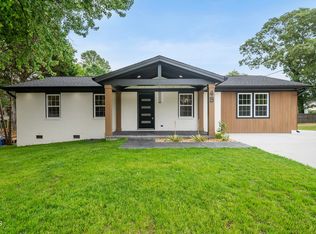 45 Crestview Dr, Angier, NC 27501