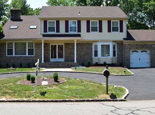 11 Woodbine Rd, Florham Park, NJ 07932