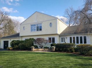 26 Lake Dr, Randolph, NJ 07869