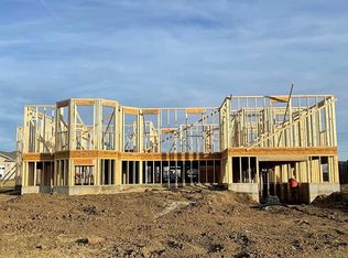 105 Bird Dog Dr, Riley, KS 66531