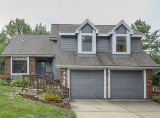 12426 W 82nd Ter, Lenexa, KS 66215