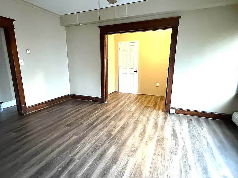 735 Main St #3 — Photo 1