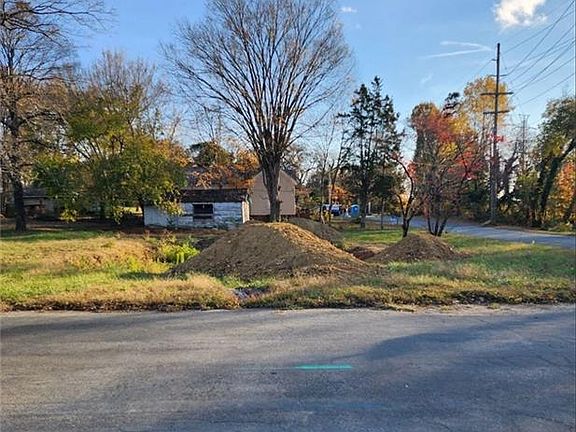 2nd image of 400 Guilford St Lot 9a & 10a