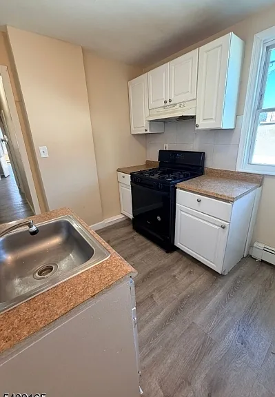 207 Sussex Ave #4 — Photo 3
