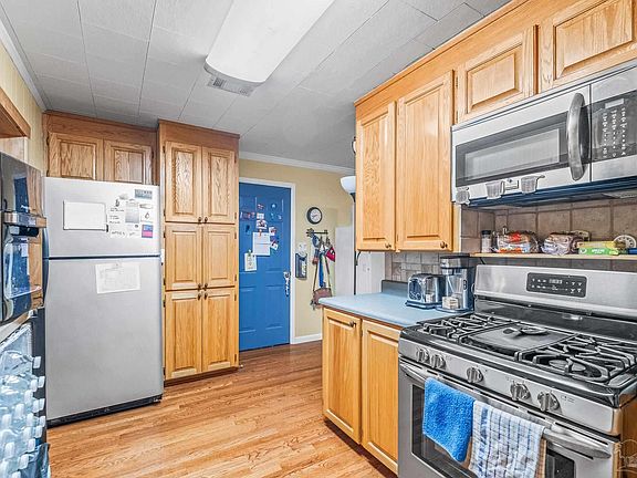 5th image of 6850 Malvern St