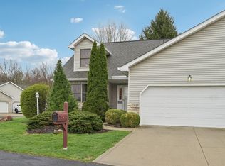 953 Hopewell Heights Dr, Heath, OH