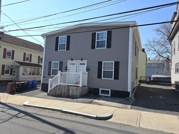 22 Tracey St, Peabody, MA 01960