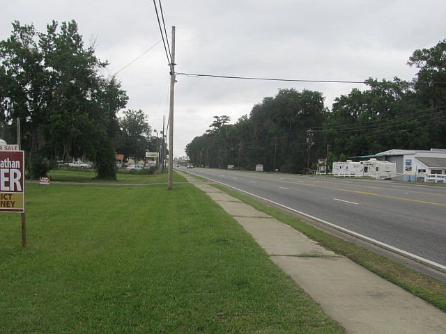 2nd image of 4711 New Jesup Hwy