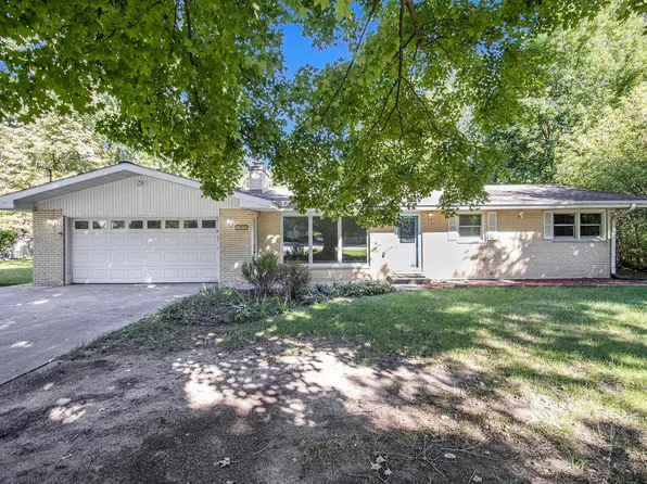 17819 Cleveland Rd, South Bend, IN 46635
