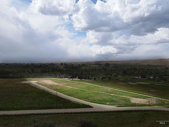 2nd image of 2475 River Ranch Ln