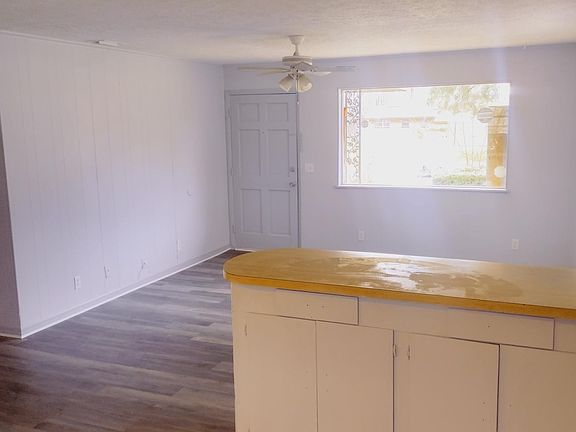 4th image of 755 Ernona St