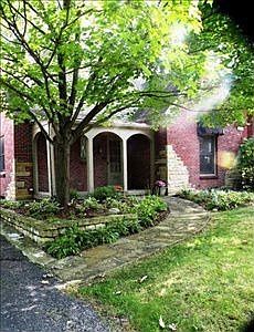 1st image of 592 Acorn Dr