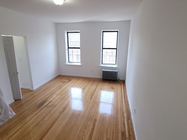 1425 University Ave #6F