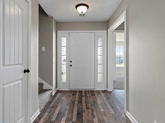 4th image of 1228 Freedom Dr