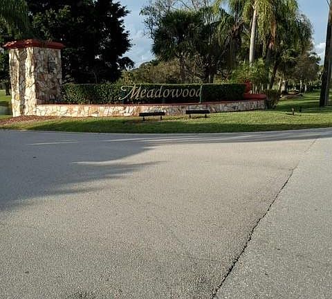 3rd image of 3001 Bent Pine Drive #3001
