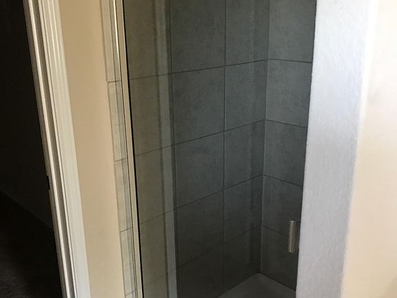 4th image of 7906 Halo Cir