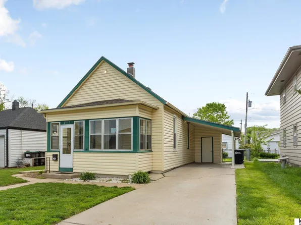 1907 S 48th Ave, Omaha, NE 68106
