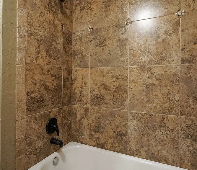 905 Samantha Ln — Photo 42