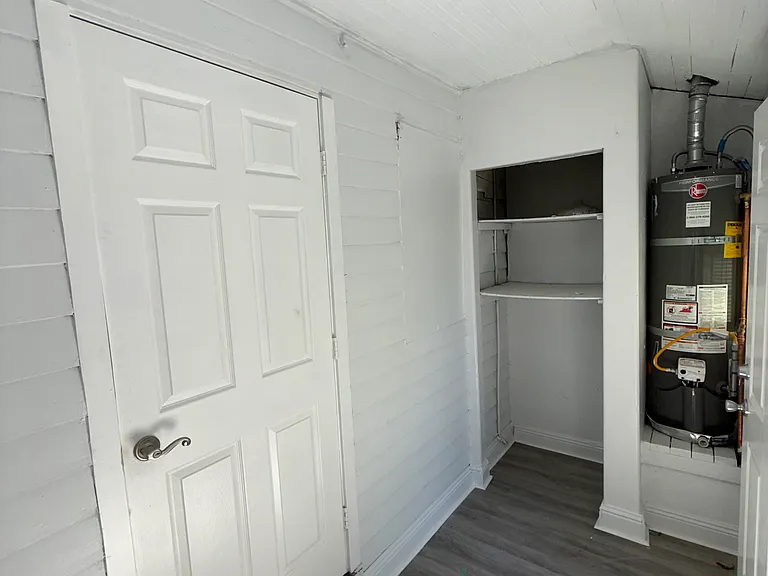 728 E Fremont St — Photo 12