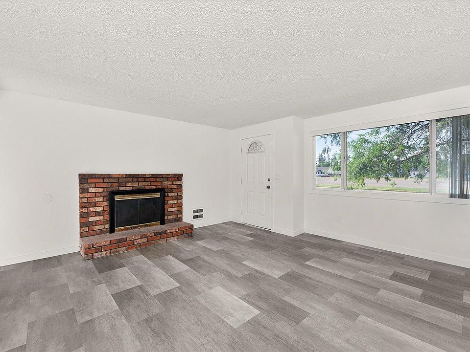 1st image of 537-539 E Broad Ave