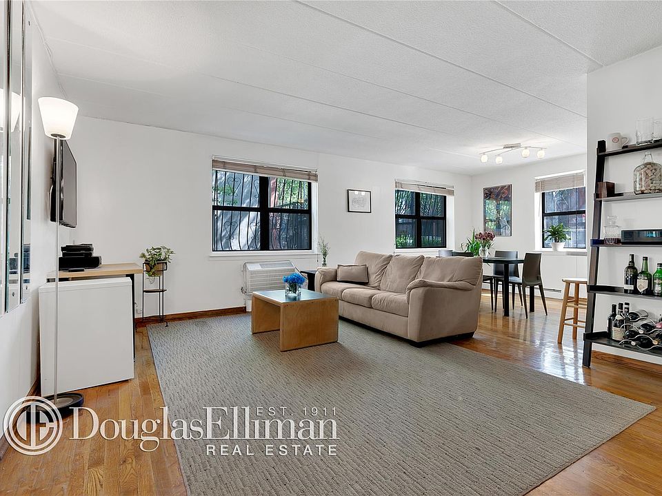 1st image of 15 Gates Ave APT 15A