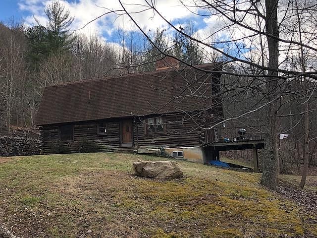 1st image of 3829 Popcorn Ln