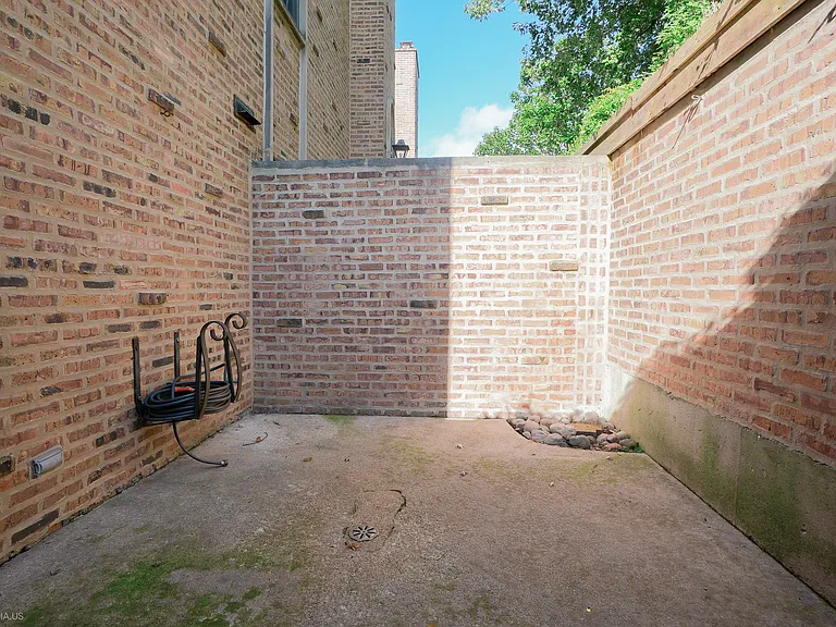 455 W Grant Pl #3 — Photo 20