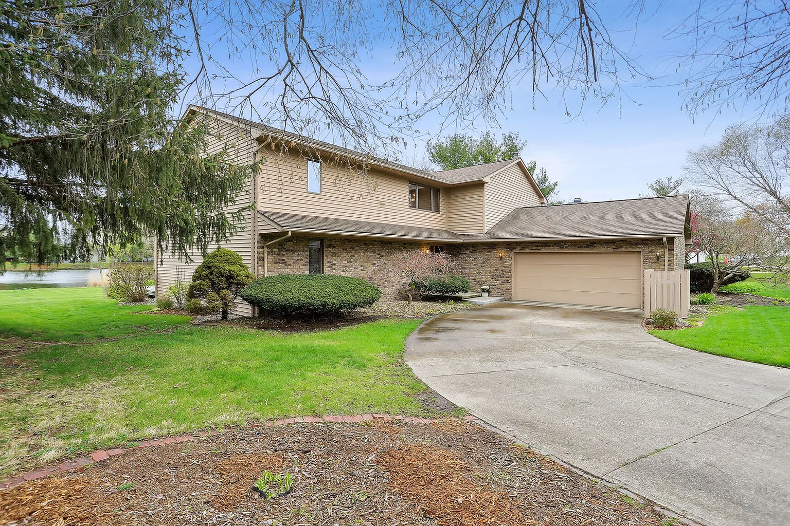 4103 W Kirby Ave photo 1